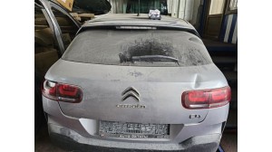 Citroen c4 cactus bagaj kapağı